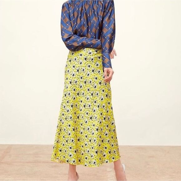 Zara EUC Floral Print A-Line Midi Skirt Yellow Size Size M Bloggers Fav - Picture 2 of 15